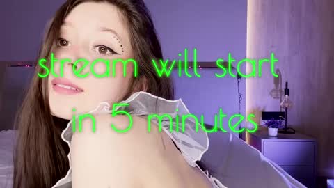 Snapshot of melissaxcbx chatting on November 2025 12:29:02 PM NEXT STREAM in 7 3gmt--- online show from November 2025 12:29:02 PM