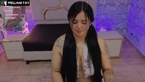 Snapshot of mellani_tay chatting on October 2025 04:05:02 AM Mellani  online show from October 2025 04:05:02 AM
