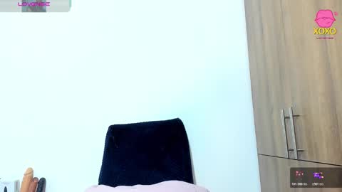 mellanie online show from December 2025 11:50:01 AM