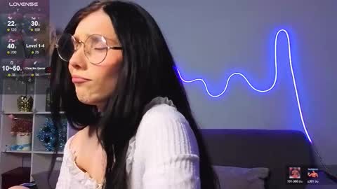 Snapshot of mellhyees chatting on January 2026 05:27:02 PM mellhyees online show from January 2026 05:27:02 PM