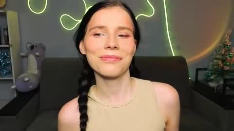 Snapshot of mellhyees chatting on January 2026 05:27:02 PM mellhyees online show from January 2026 05:27:02 PM