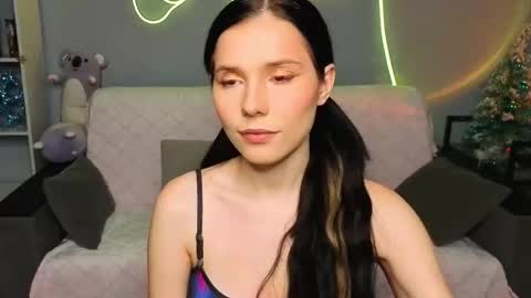 Snapshot of mellhyees chatting on January 2026 05:06:02 PM mellhyees online show from January 2026 05:06:02 PM