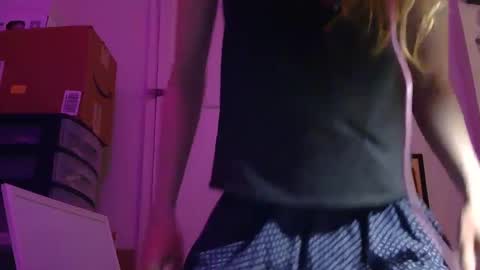 Mellifluenced online show from February 2025 01:46:02 AM