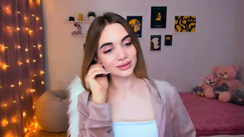 Tessa online show from December 2024 11:31:02 PM