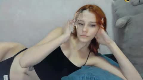 Snapshot of mellisamaxwell chatting on December 2024 11:12:01 AM Mellisa online show from December 2024 11:12:01 AM