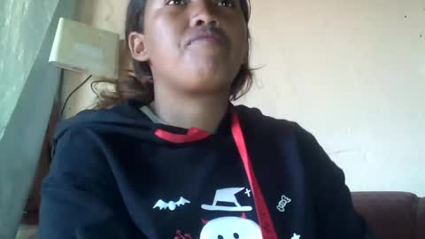 Snapshot of mellissia02 chatting on October 2025 04:49:01 AM mellissa online show from October 2025 04:49:01 AM