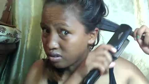 Snapshot of mellissia02 chatting on November 2025 03:06:01 AM mellissa online show from November 2025 03:06:01 AM