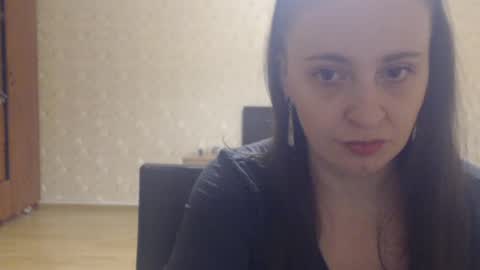 Snapshot of mellodyyyyyy chatting on May 2026 12:44:01 PM mellodyyyyyy online show from May 2026 12:44:01 PM