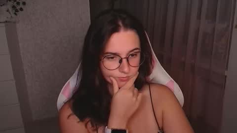 mellonmayre online show from September 2025 08:45:01 PM