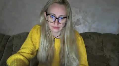 Melly online show from December 2025 07:38:02 AM