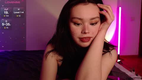 Snapshot of melmean chatting on December 2024 06:14:01 PM Mel online show from December 2024 06:14:01 PM