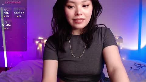 Snapshot of melmean chatting on January 2025 01:05:02 PM Mel online show from January 2025 01:05:02 PM