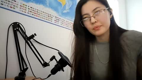 Snapshot of melodeehayden chatting on April 2026 03:31:02 AM Nika online show from April 2026 03:31:02 AM