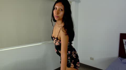 Snapshot of melody24_ chatting on December 2024 02:22:01 PM melody24_ online show from December 2024 02:22:01 PM