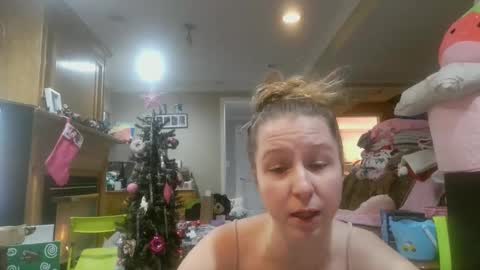 Snapshot of melody69lynn chatting on January 2025 03:02:01 PM Melody Moral Lynn online show from January 2025 03:02:01 PM