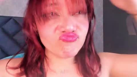 Snapshot of melody_hanks chatting on March 2025 06:44:02 PM melody_hanks online show from March 2025 06:44:02 PM