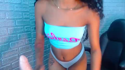 Snapshot of melody_stan chatting on February 2025 02:49:01 PM I AM MELODY online show from February 2025 02:49:01 PM