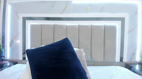 melodycharlotte online show from September 2025 06:24:01 AM