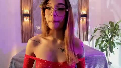 Snapshot of melodylanee chatting on July 2026 11:03:01 AM melodylanee online show from July 2026 11:03:01 AM