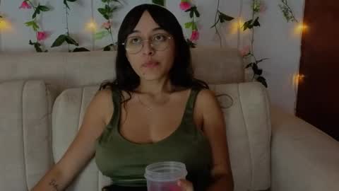 Melody Winx online show from October 2025 09:56:01 PM