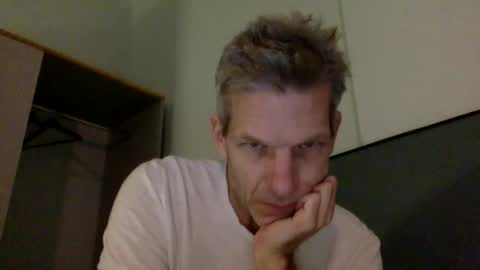 Snapshot of men2024again chatting on February 2026 11:12:01 PM Andres online show from February 2026 11:12:01 PM