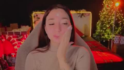 Mencialo online show from December 2025 03:02:01 AM