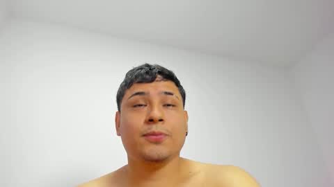 Snapshot of menesesyoryi1 chatting on March 2026 12:36:02 AM Yuta fuck online show from March 2026 12:36:02 AM