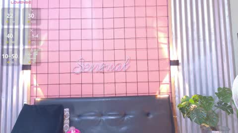 Princess Mensia online show from April 2026 01:23:01 PM