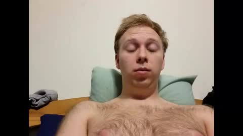 meow732 online show from November 2025 03:18:02 AM