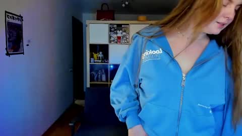 Snapshot of meow_k1tty chatting on June 2026 04:36:02 AM Flora Next stream November 17th at 6 GMT online show from June 2026 04:36:02 AM