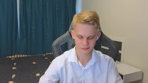 Mickey online show from November 2025 06:24:02 AM