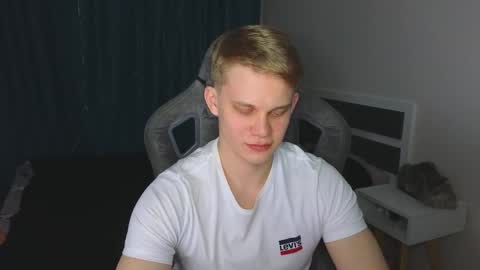 Mickey online show from March 2026 06:57:01 PM