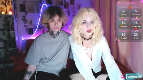 meow_on_da_cam online show from September 2025 12:00:02 AM