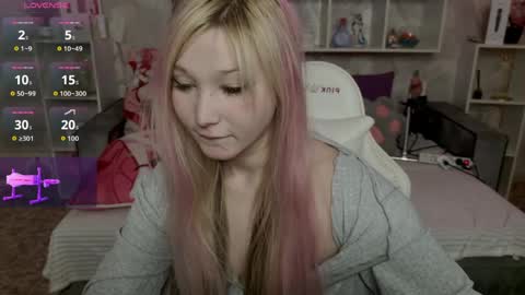 MeowkaKitty online show from April 2026 02:03:02 AM