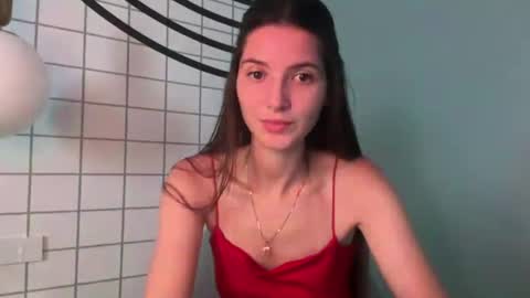 Snapshot of meralynn chatting on June 2026 09:23:02 AM LEVA online show from June 2026 09:23:02 AM