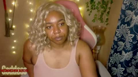 Mercedes Redd online show from July 2026 04:58:01 PM