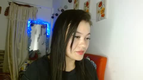 Snapshot of meriilyn_monroe724 chatting on July 2026 01:21:01 AM meriilyn_monroe724 online show from July 2026 01:21:01 AM