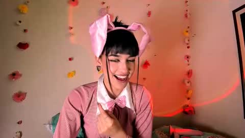 Snapshot of merlynn_ chatting on December 2024 02:31:01 AM Diane 3 online show from December 2024 02:31:01 AM