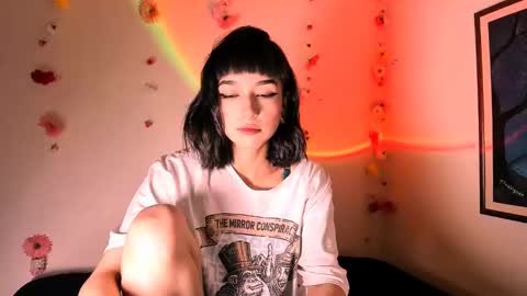 Snapshot of merlynn_ chatting on January 2025 09:30:01 AM Diane 3 online show from January 2025 09:30:01 AM