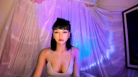 Snapshot of merlynn_ chatting on February 2025 07:40:01 AM Diane 3 online show from February 2025 07:40:01 AM