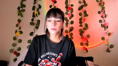 Snapshot of merlynn_ chatting on March 2025 06:41:01 AM Diane 3 online show from March 2025 06:41:01 AM