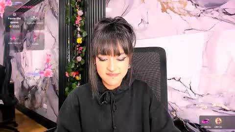 Snapshot of merlynn_ chatting on October 2025 02:34:01 AM Diane 3 online show from October 2025 02:34:01 AM