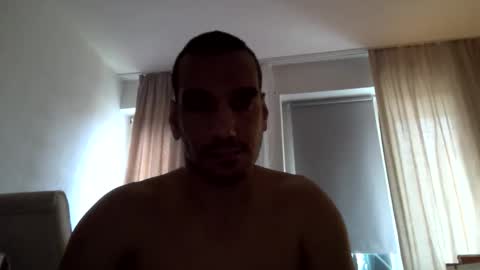 meroll3 online show from December 2025 10:32:01 AM