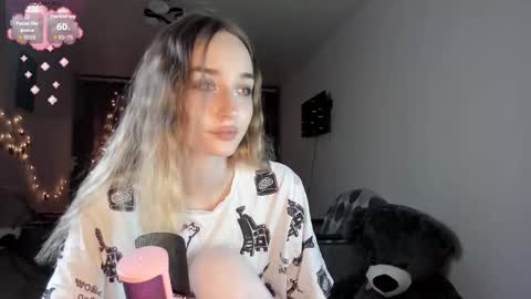 Sara online show from September 2025 04:12:01 PM