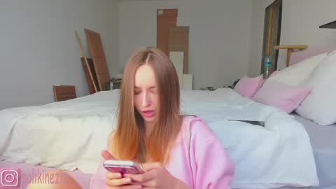 Sara online show from June 2026 12:22:02 PM