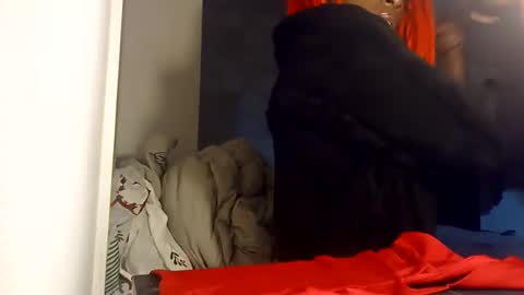 Alexismerton online show from January 2025 01:21:01 PM