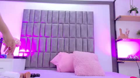 Snapshot of merystone chatting on February 2026 04:46:02 AM Mery Stone online show from February 2026 04:46:02 AM