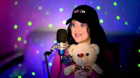 Snapshot of mesaland chatting on February 2025 10:15:02 PM Meskhimusic online show from February 2025 10:15:02 PM