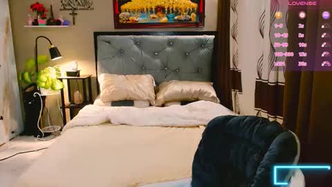 Snapshot of mesmerizingfuckdoll chatting on October 2025 03:47:02 AM mistress jasmine online show from October 2025 03:47:02 AM