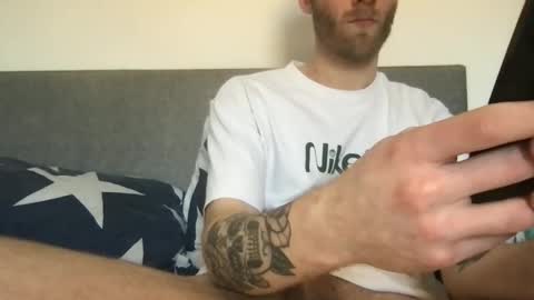 messageme11 online show from March 2026 05:39:01 PM